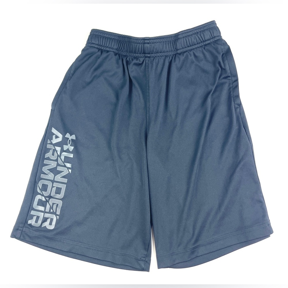 Boy’s Under Armour Black Athletic Shorts Size Medium
